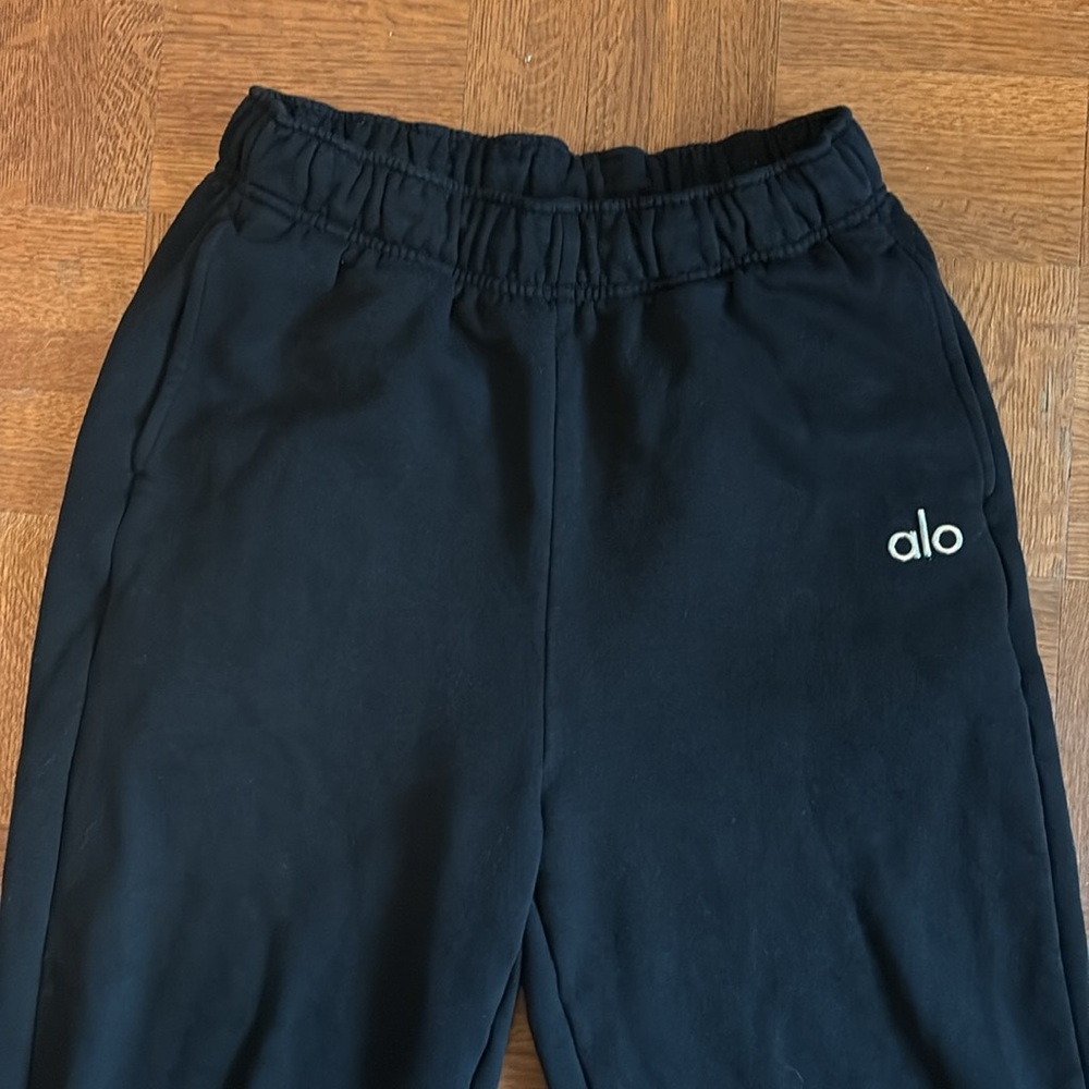 Alo yoga Accolade Sweatpant size small - Picture 6 of 9